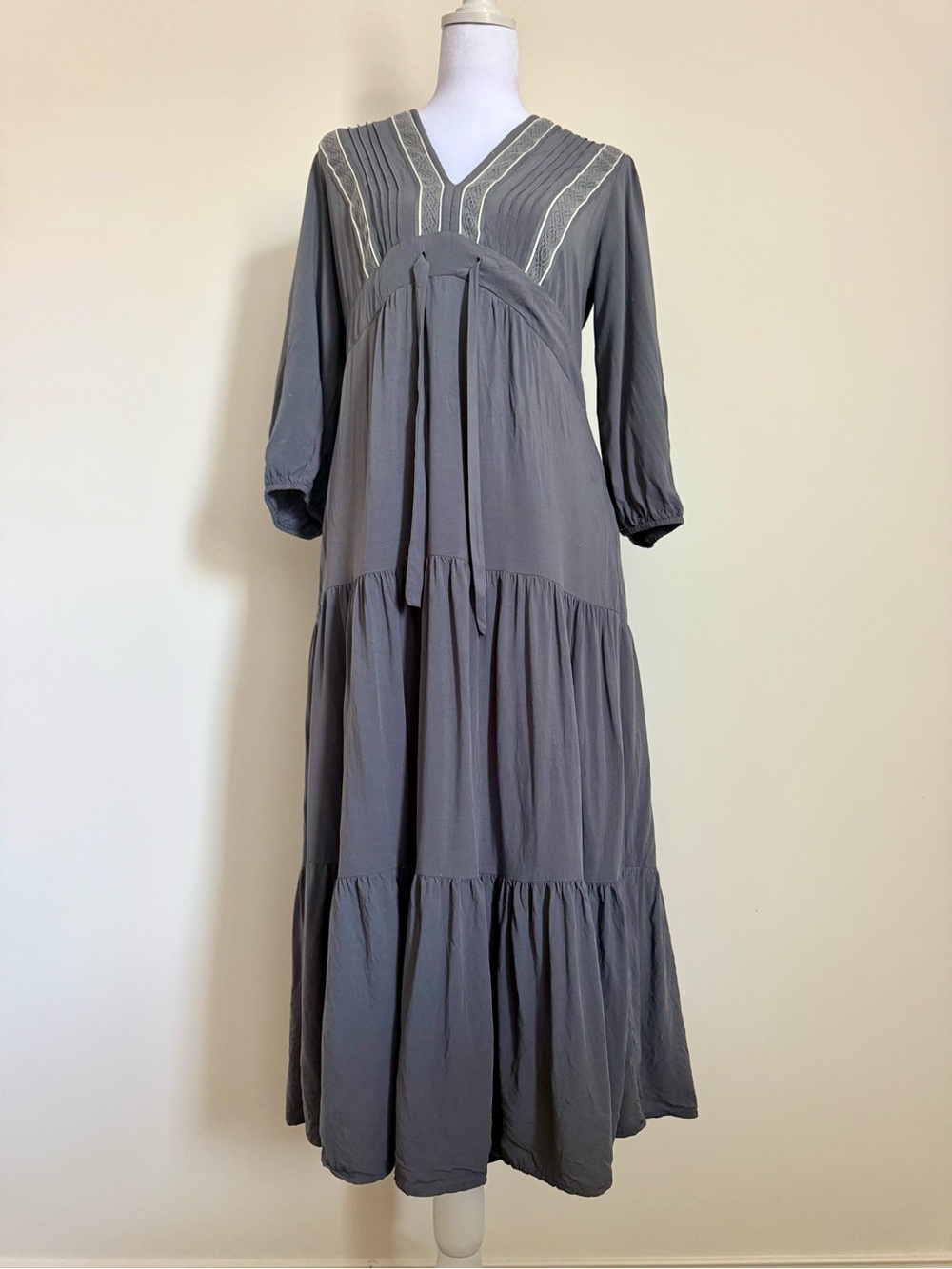 Baltic Born Gray Tiered V-Neck Midi Dress with Embroidered Yoke size small